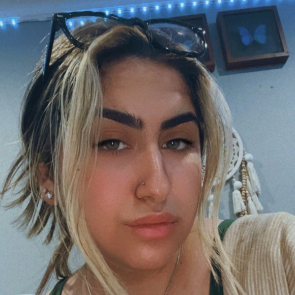 Meet your Posher, Coral - Picture 1 of 1